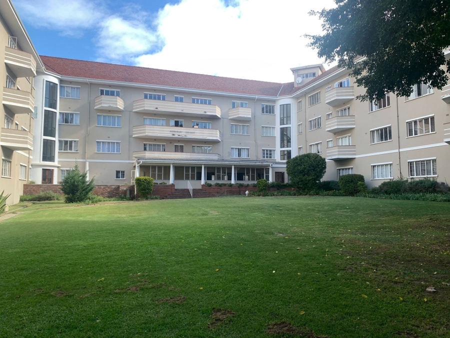 1 Bedroom Property for Sale in Rondebosch Western Cape